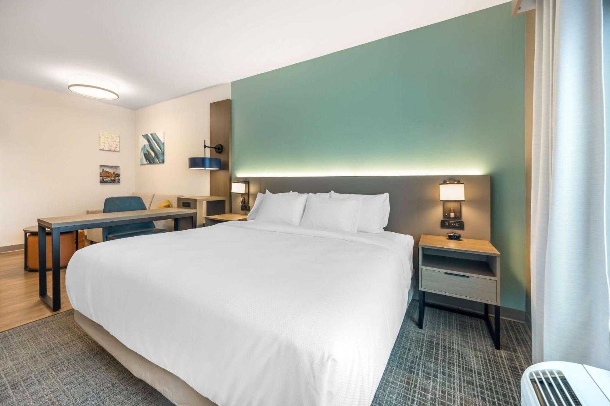Comfort Inn & Suites แนชวิลล์ ภายนอก รูปภาพ